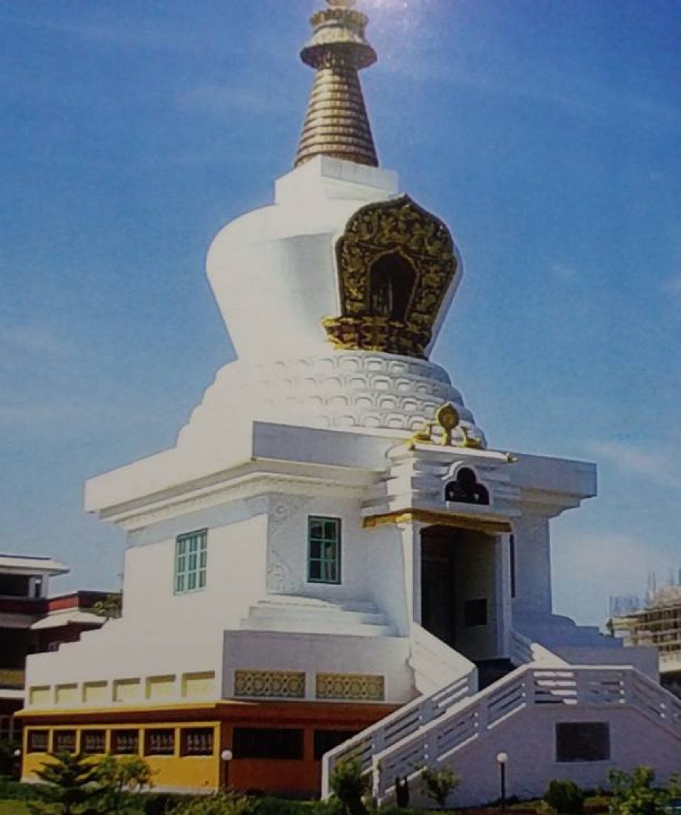 Manang-Samaj-Stupa-lumbini
