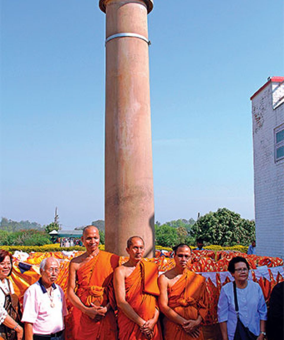 ashoka-pillar-lumbini
